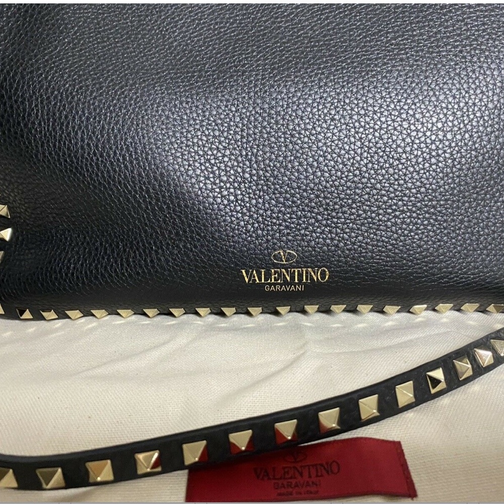 VALENTINO GARAVANI Medium Grain Leather Rockstud Tote Bag *Brand New* - Picture 7 of 12